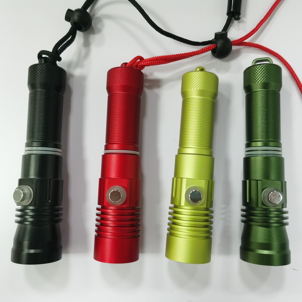 Dive Light Diving Flashlight, Super Bright Waterproof, 3 Modes Safety Dive Light