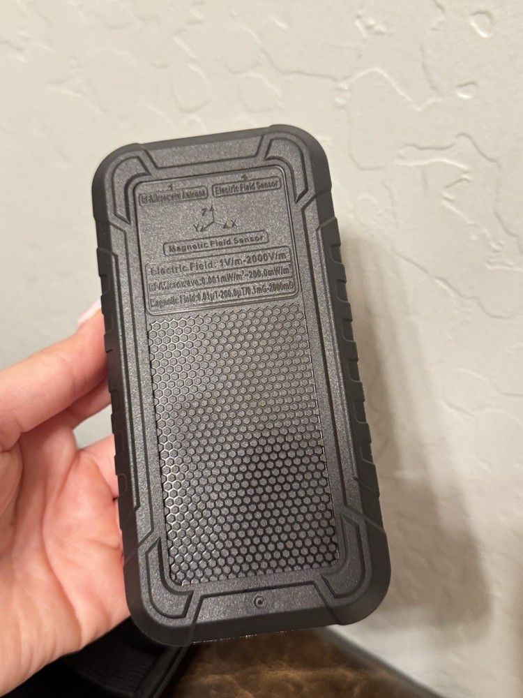 KAiWEETS KEMF-1 EMF Meter