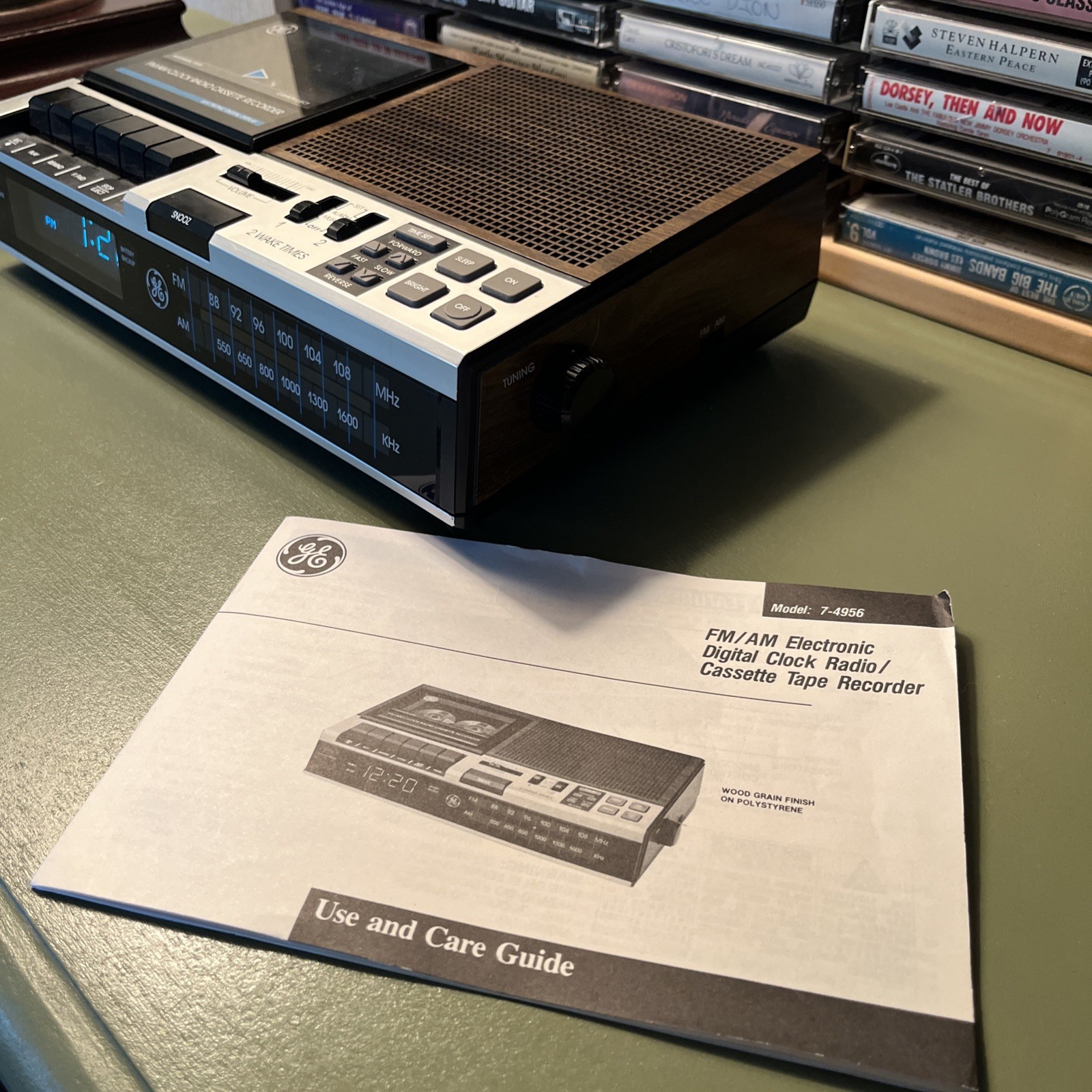 Vintage General Electric MODEL NO. 7-4956 Clock Radio AM/FM (64 Tapes Included)