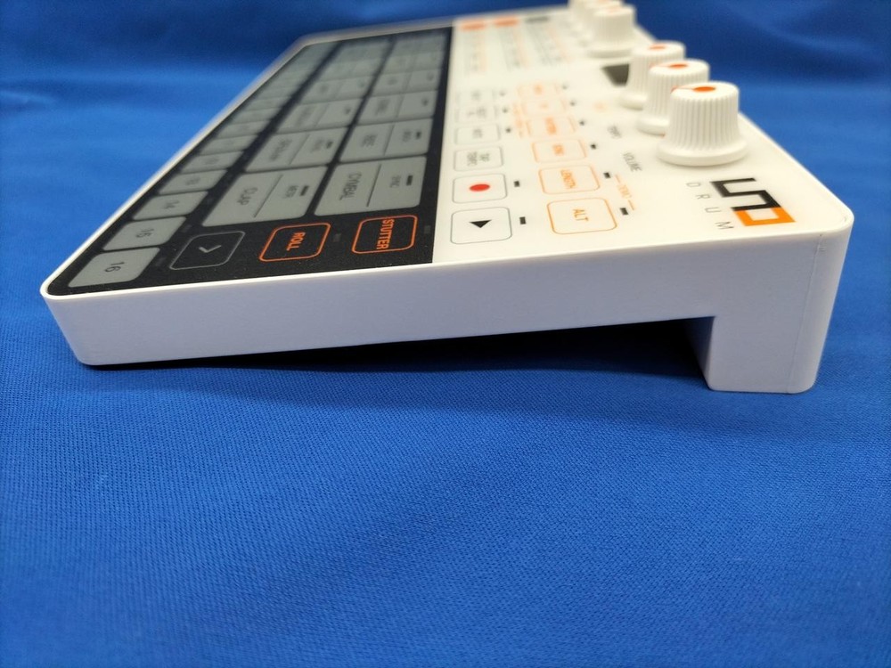 IK Multimedia UNO Drum Machine Portable Electronic Drum Pad New