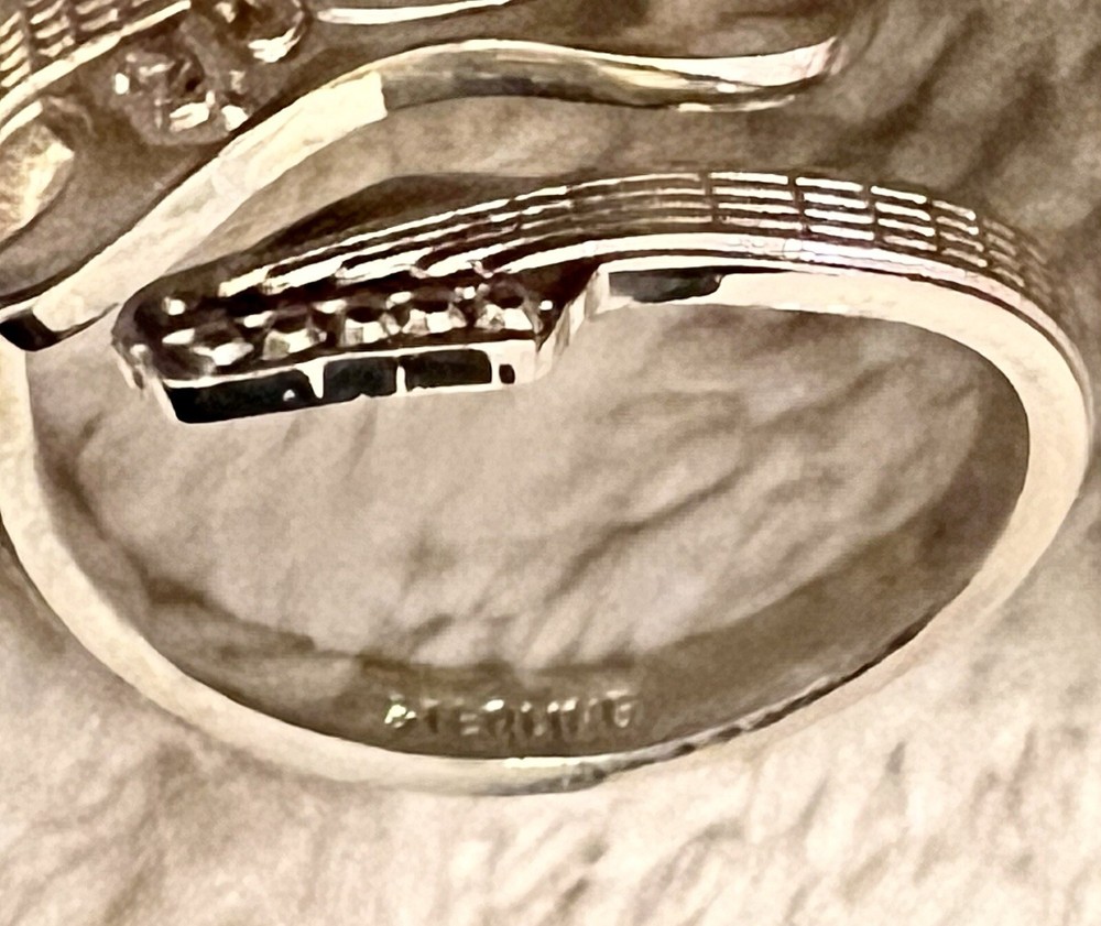 Hard Rock Guitar Wrap Ring Vintage