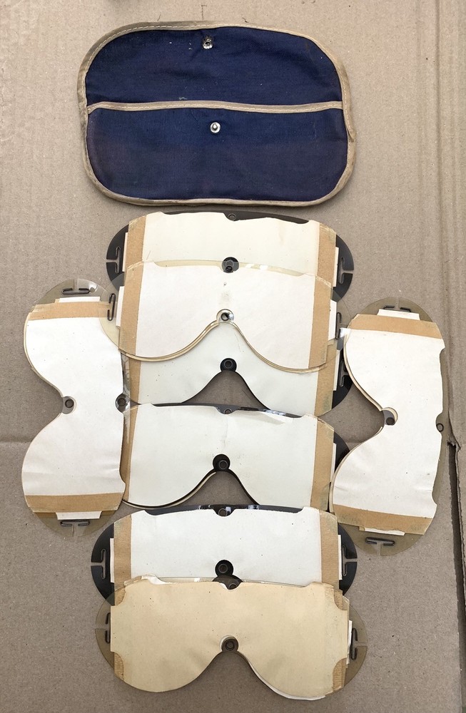 Original WWII US Military Polaroid B-8 Goggles Lens Set