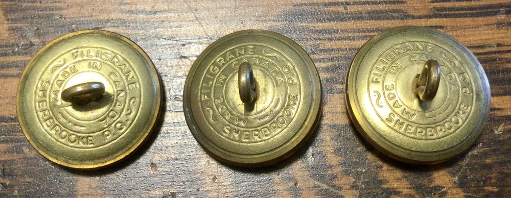 WW2 15th Alberta Light Horses Pin & RCAF Buttons