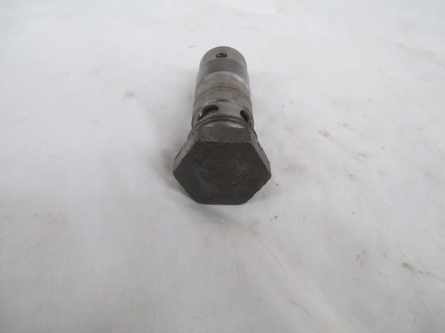 John Deere Valve (AA15342)