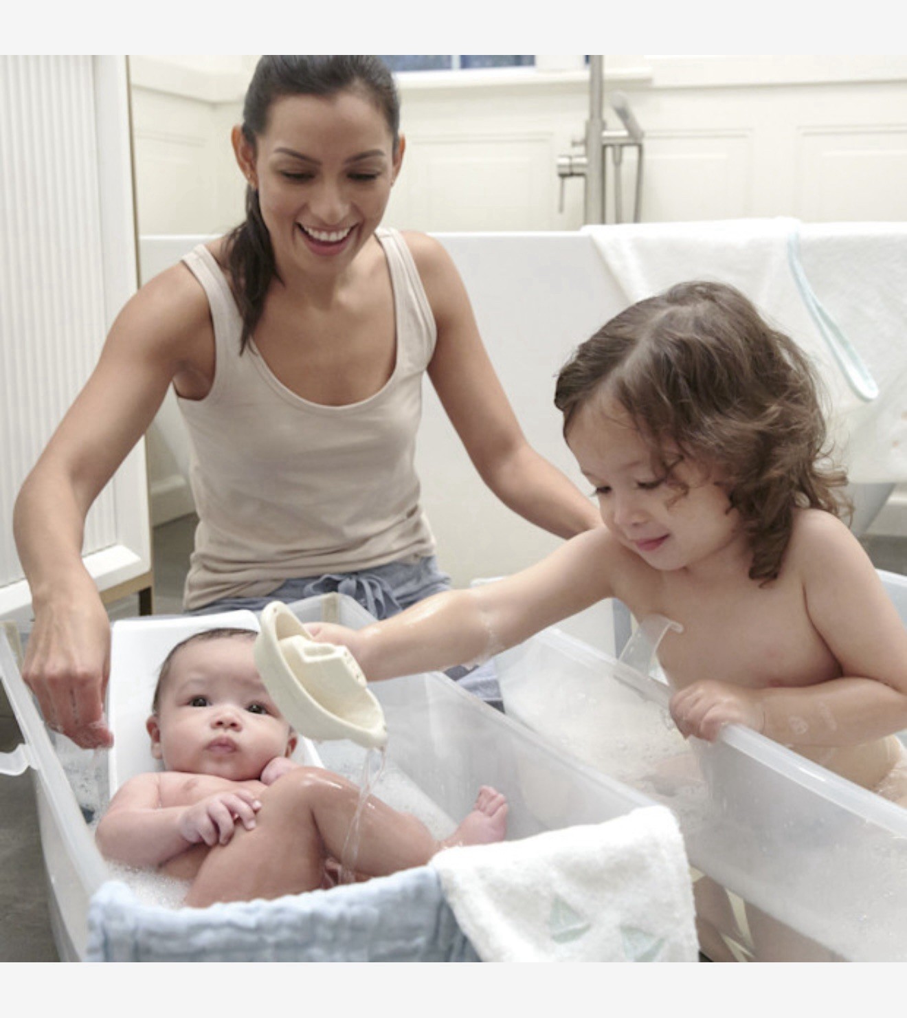 Stokke Flexi Bath Bundle, Sandy Beige - Foldable Baby Bathtub + Newborn Support