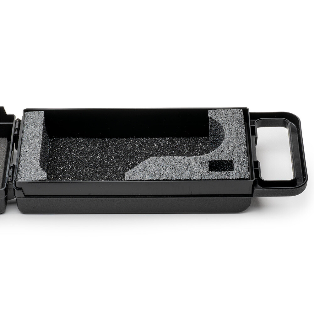 Milwaukee MA871 Digital Brix Refractometer with Hard Carrying Case for Refractom