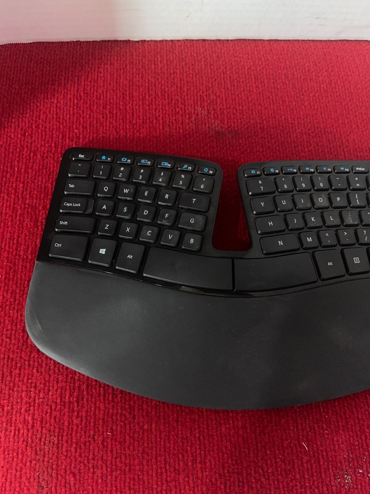 Microsoft - Sculpt Ergonomic Wireless Desktop Keyboard - NO USB
