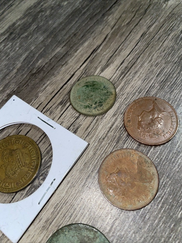 7 Random Estate Find Coins.
