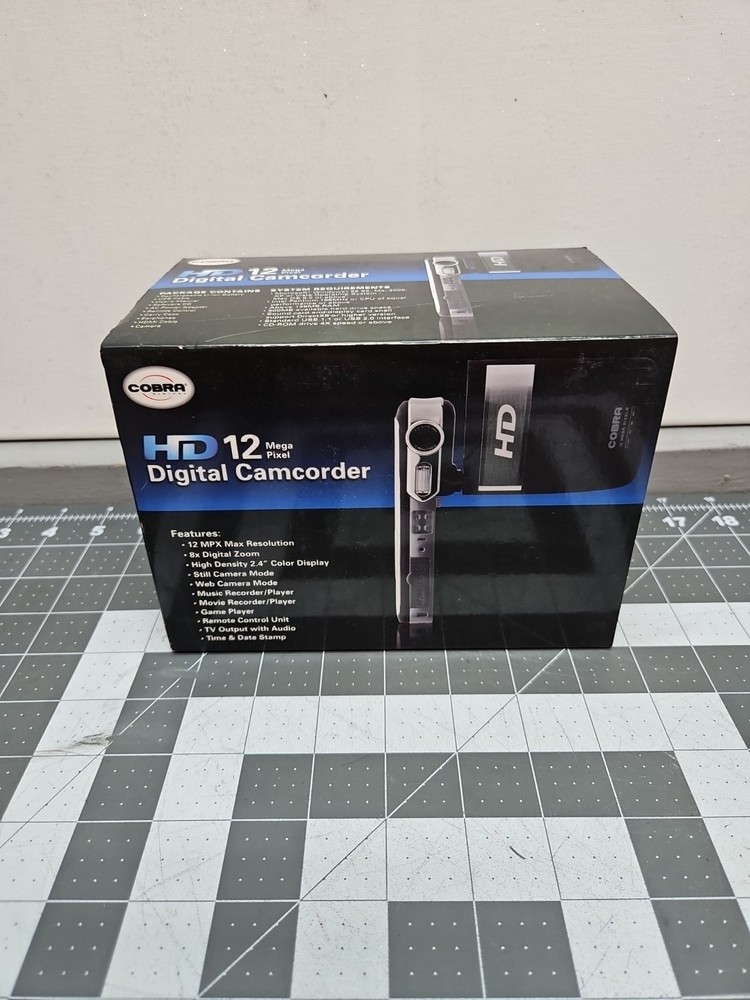 Digital Camcorder Cobra 12 Mega Pixel, Cable, New Open box