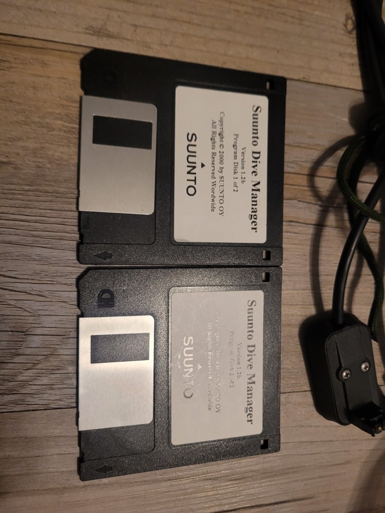 Suunto Vyper Dive Computer Wrist Program Disk Computer Wire Screen Protector