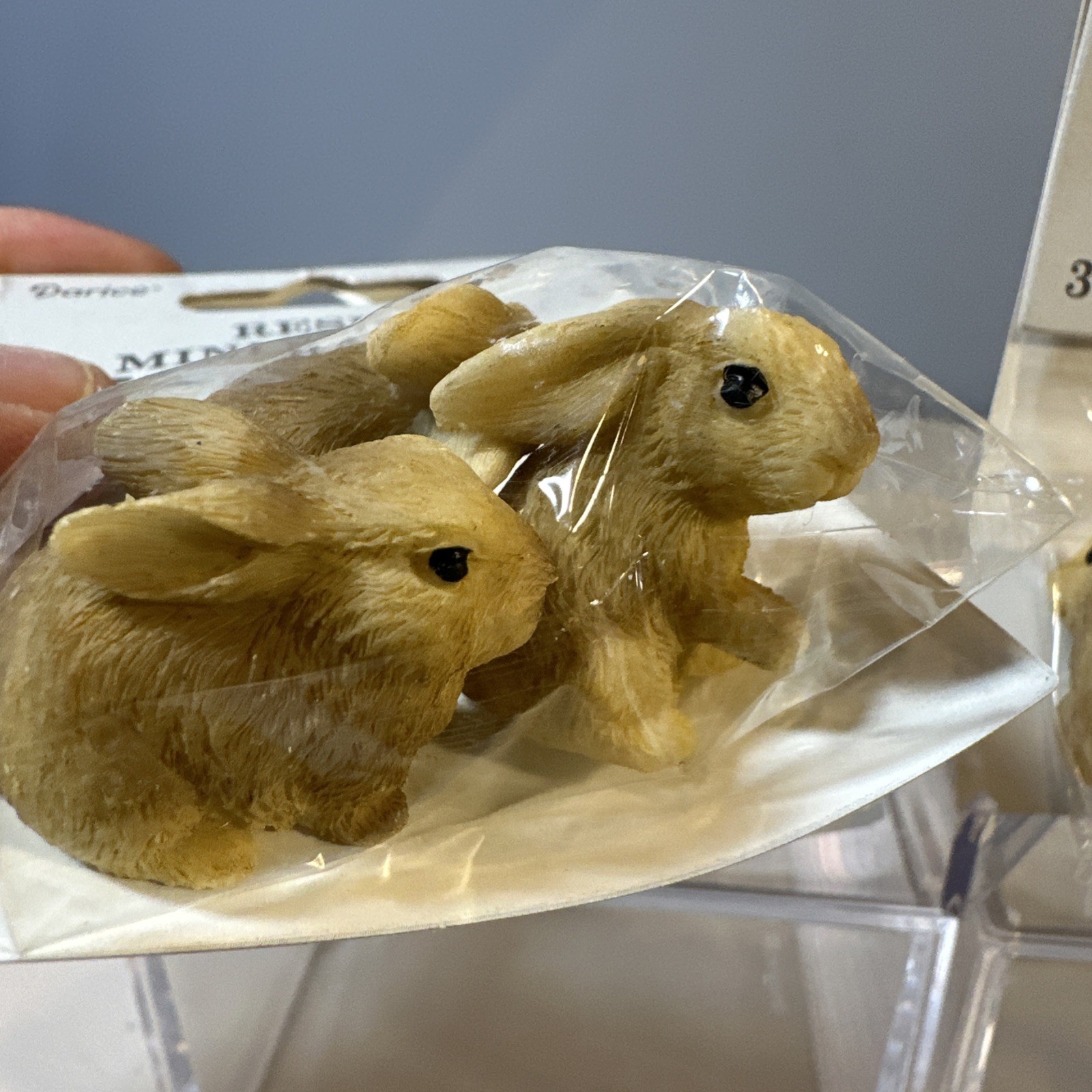 6 Resin Mini Rabbits by Darice 2014 New Sealed Light Brown