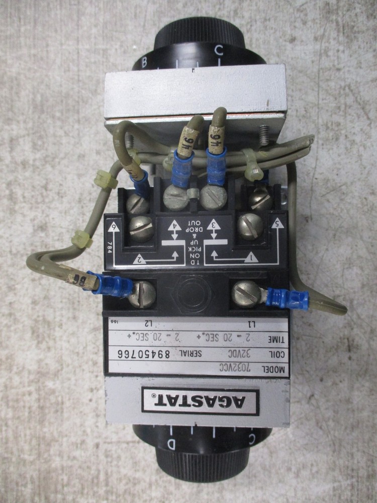 Agastat Double Head Timer 7032VCC 32VDC Coil Time: 2-20 Sec / 2-20 Sec Used