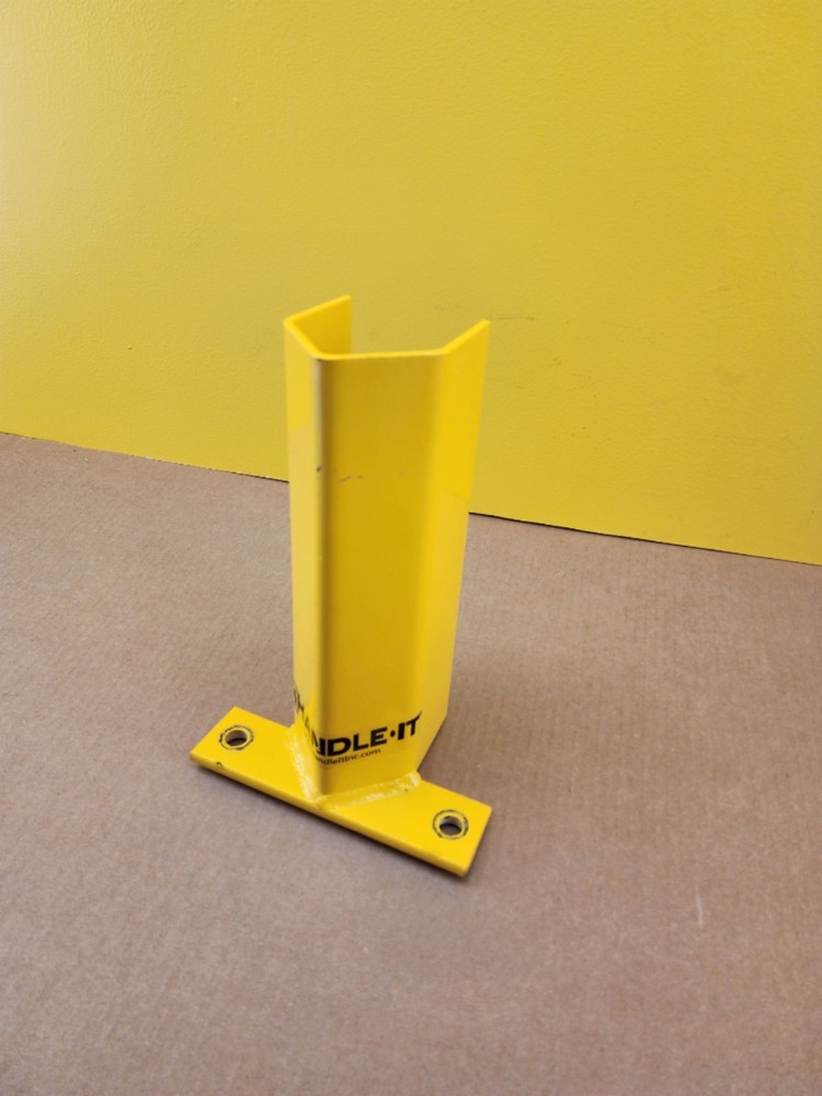 HANDLE-IT P12-3R Universal Rack Post Protector