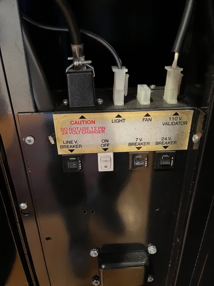 Automatic Products Snackshop 111-112 Vending Machine Refurbished