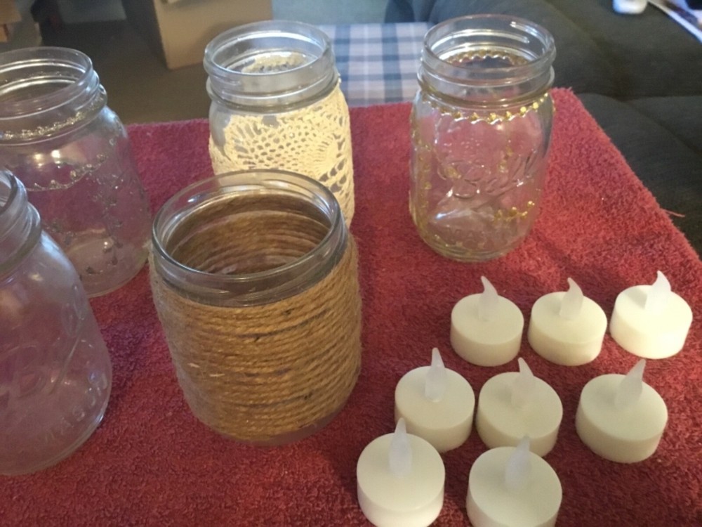 Assorted Decorated Jar w/8 Battery Operated Candle Lights