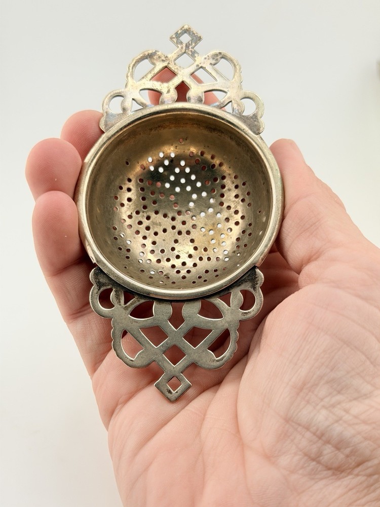 Antique EPNS Tea Strainer Silverplate ISG Pierced c1900
