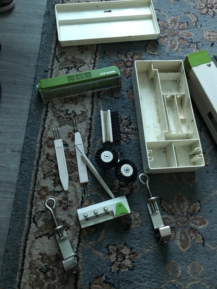 Singer/Silver Studio Sk-313 Knitting Machine WORKING TESTED