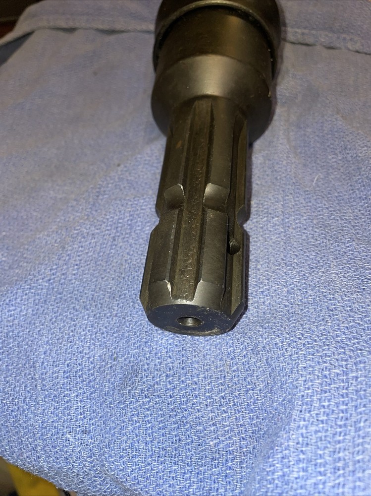 21-Spline to 6-Spline Adapter for tractor