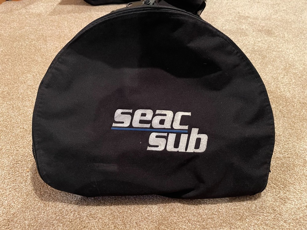 Seac Sub Scuba Dive Bag - 28" x 15"