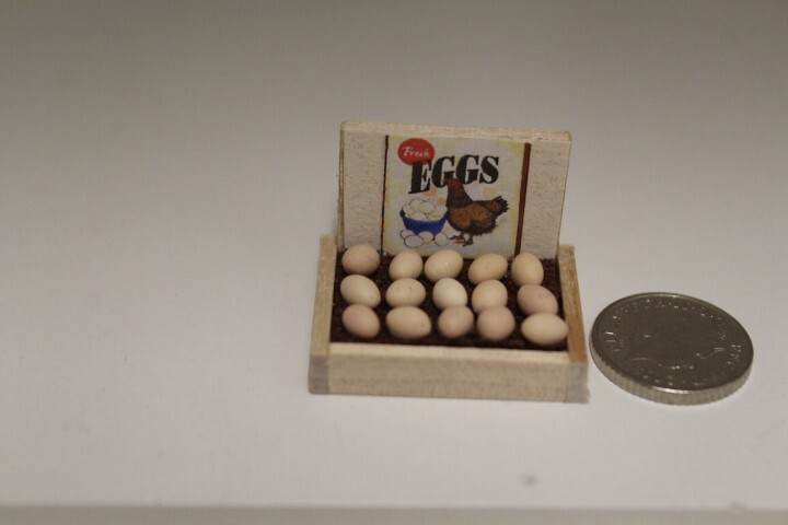 DOLLS HOUSE ( Fresh Eggs - wooden Box