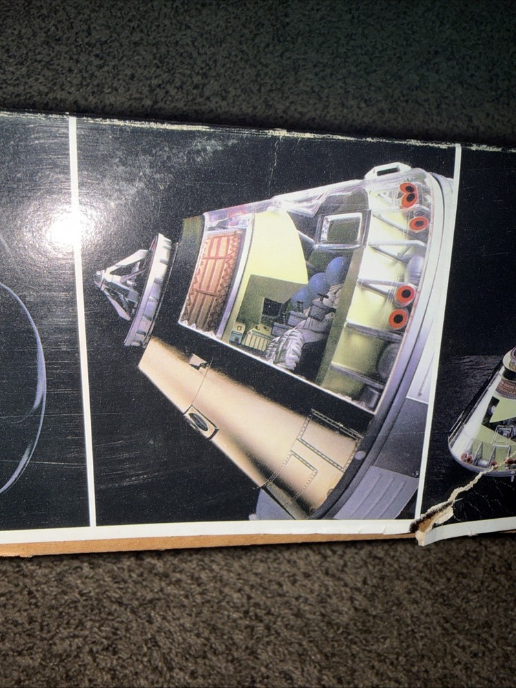 Monogram 1:32 Heritage Edition Apollo Spacecraft Command Service Module