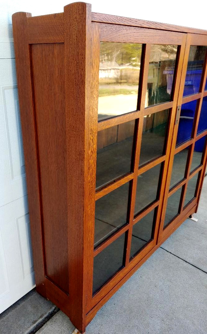 KILLER 48 X 48 MINTY STICKLEY BROTHERS 2 DOOR BOOKCASE W/ 3 SHELVES...