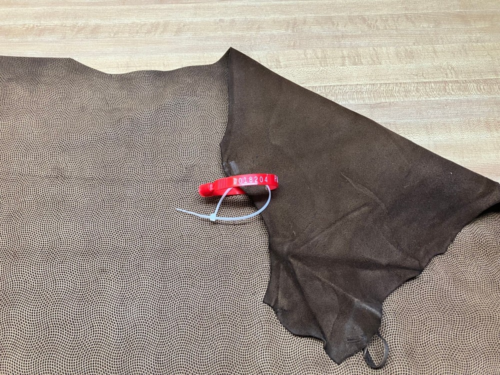 Embossed Goat Leather #0018204 Row 152