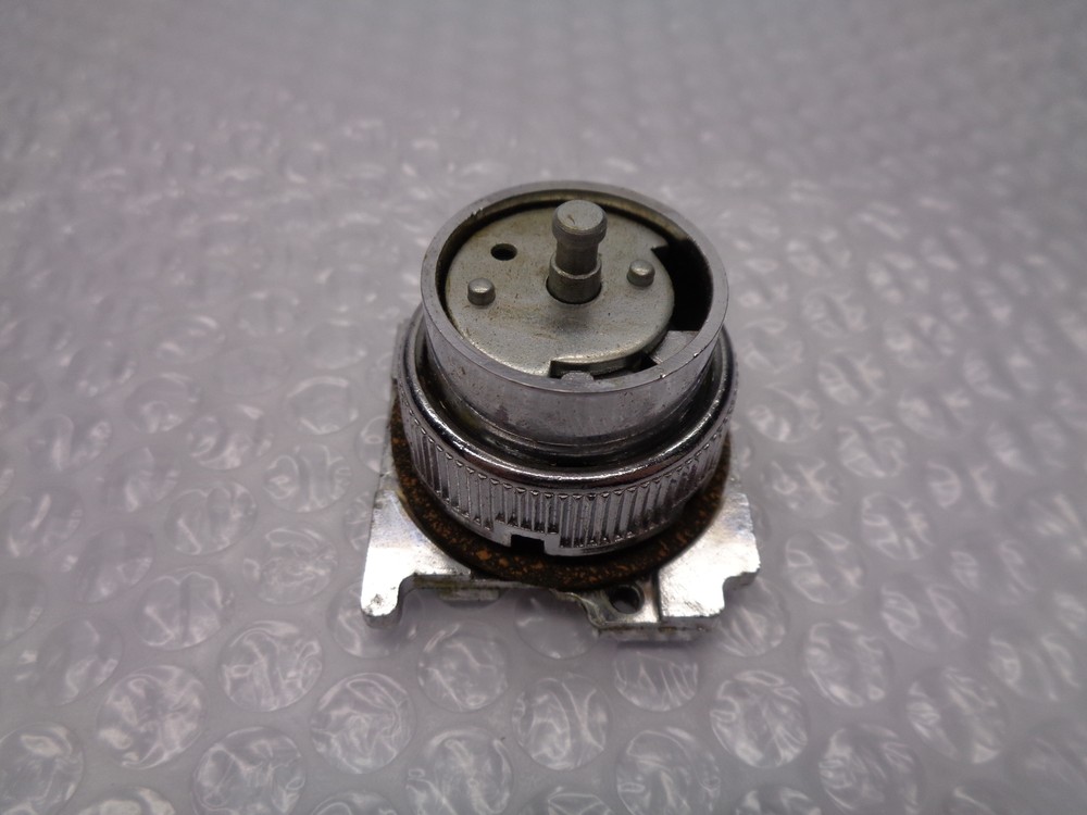 INDUSTRIAL SPARE CAM CODE NO.2 SWITCH W/O KNOB NSNP