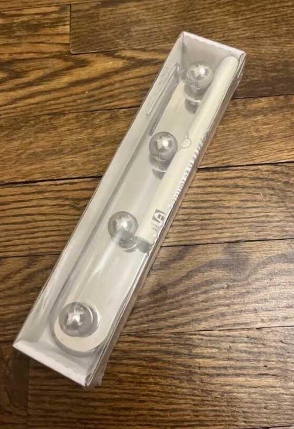 IKEA Silver Tone Chrome   Towel Rack Wall Hanger with 4 Knobs, New