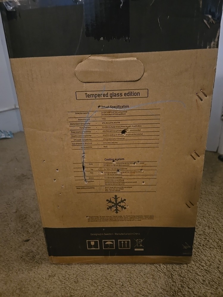 Fractal Design Meshify C White Tempered Glass Computer Case Open Box Never Used.