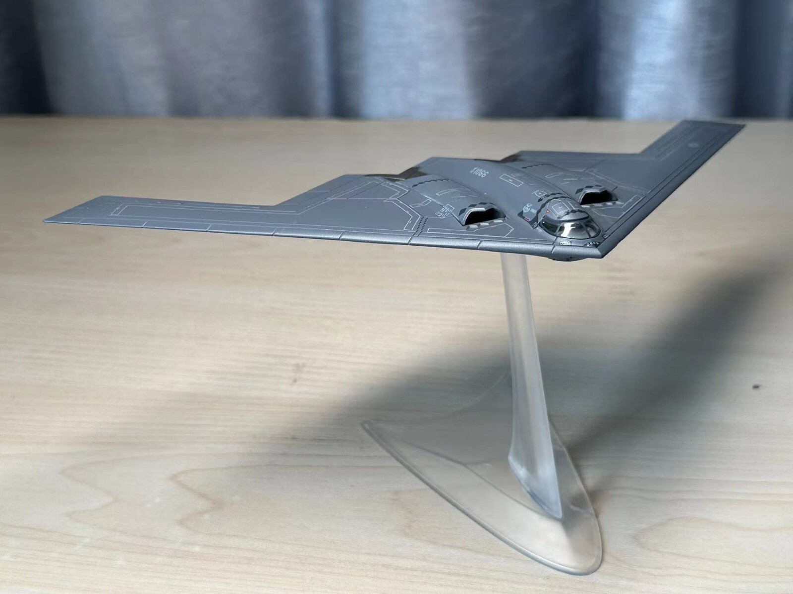 WLTK USAF B-2A America Spirit Stealth Bomber 1/200 Diecast Model Exquisite Ver