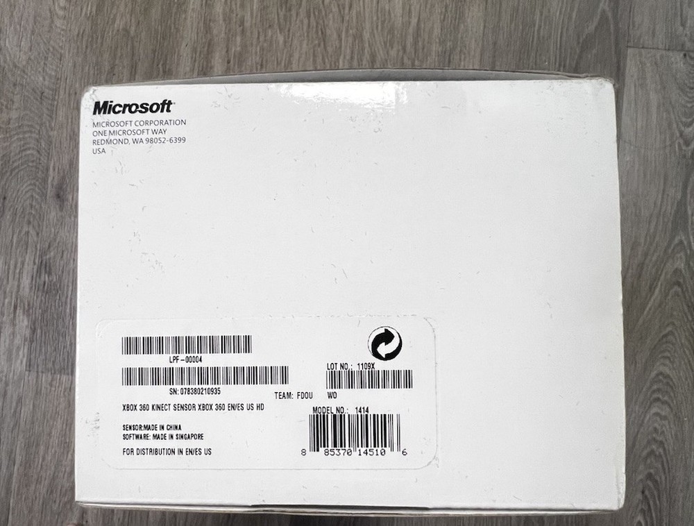 Microsoft LPF-00004 Motion Sensing Gaming Controller For Xbox 360