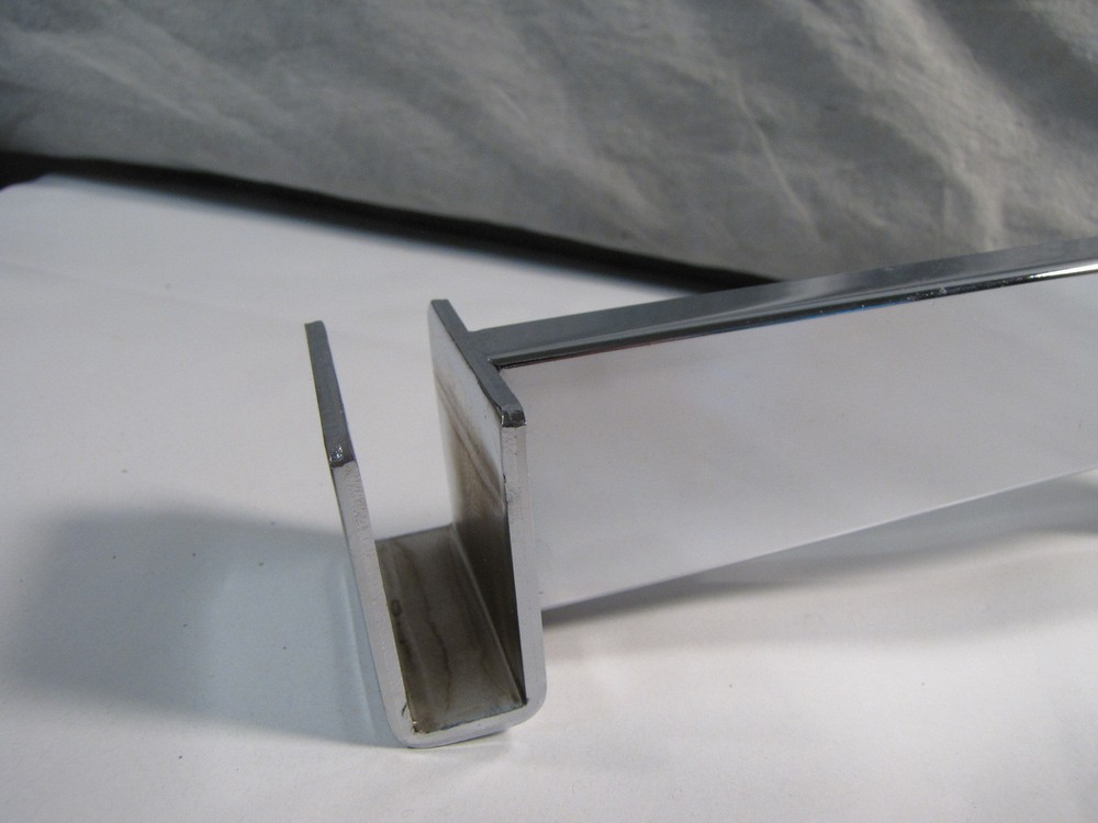 Econoco CR8 8" Chrome Hangrail Bracket for 1/2x1-1/2" Rectangular Tubing NEW