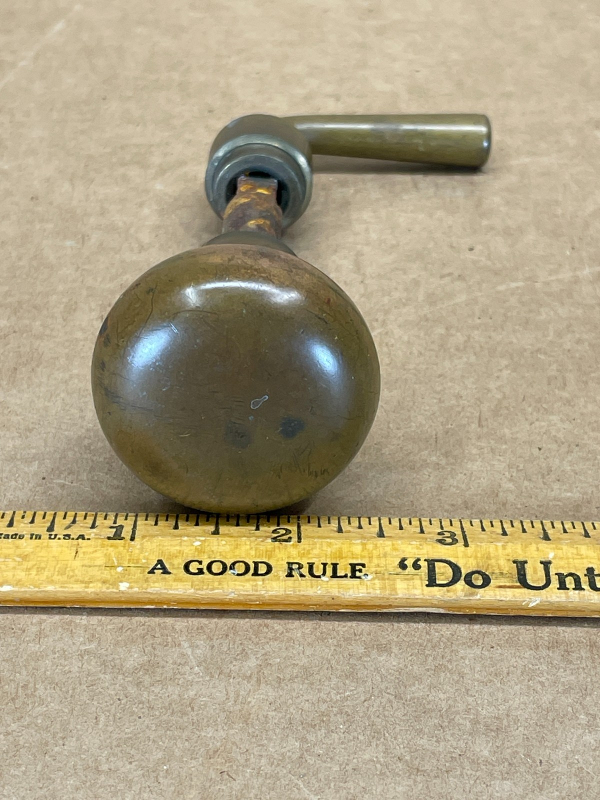 Antique Vintage Brass Screen Door Knob Pull Lever Handle Spindle Salvage