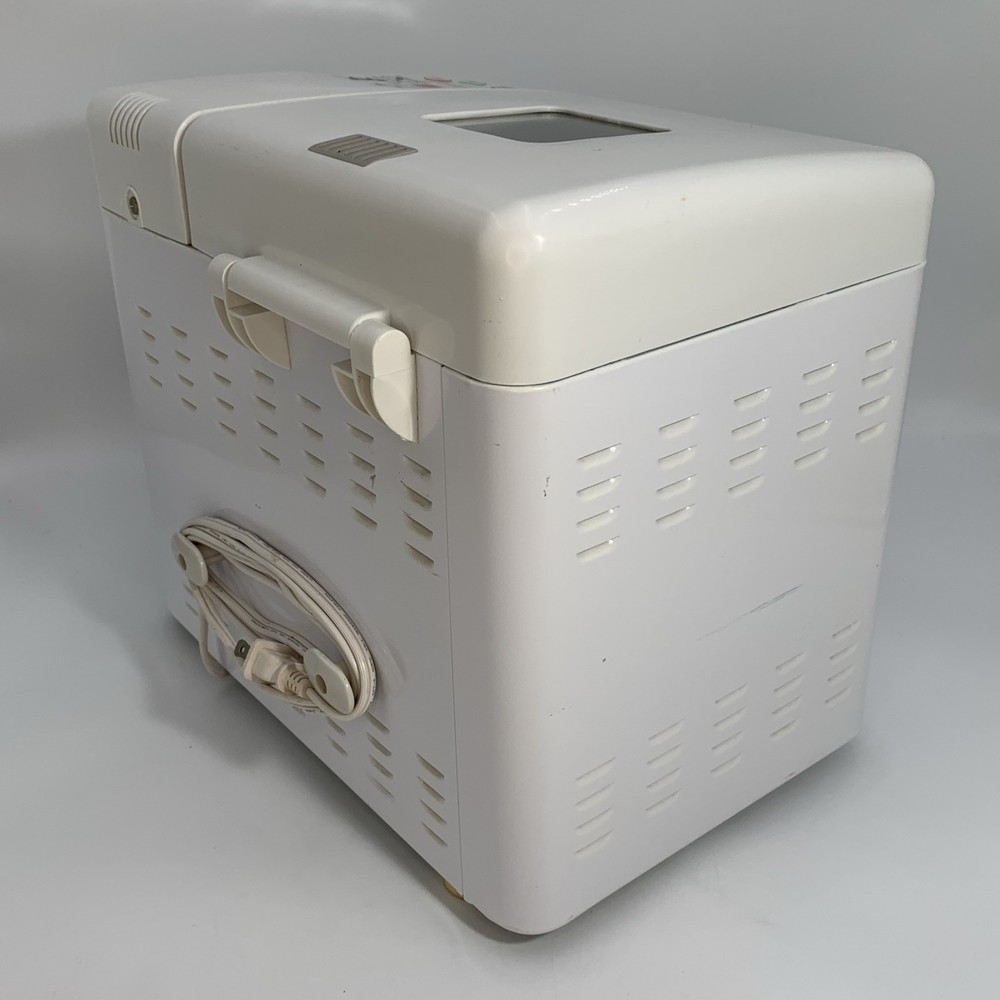 Magic Chef Bread Maker ES1850 Automatic 1.5 lb & Instruction Manual Free Ship