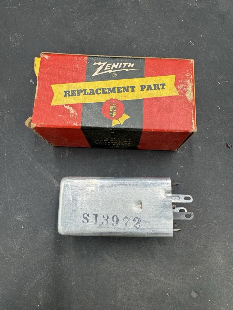 NOS Zenith Vertical Output Transformer