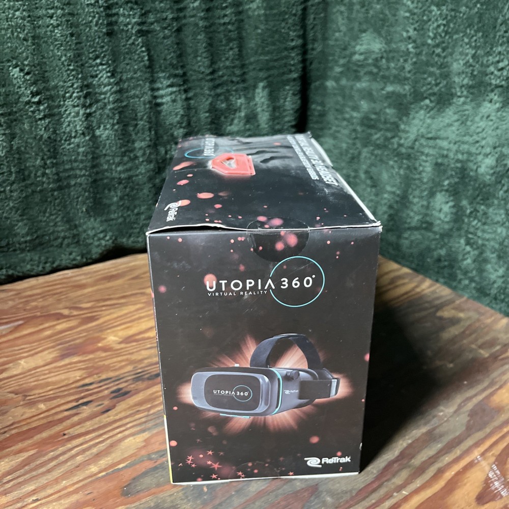 Utopia ReTrak 360 Degree 3D VR Headset Bundle Bluetooth Earbuds & Controller NIB