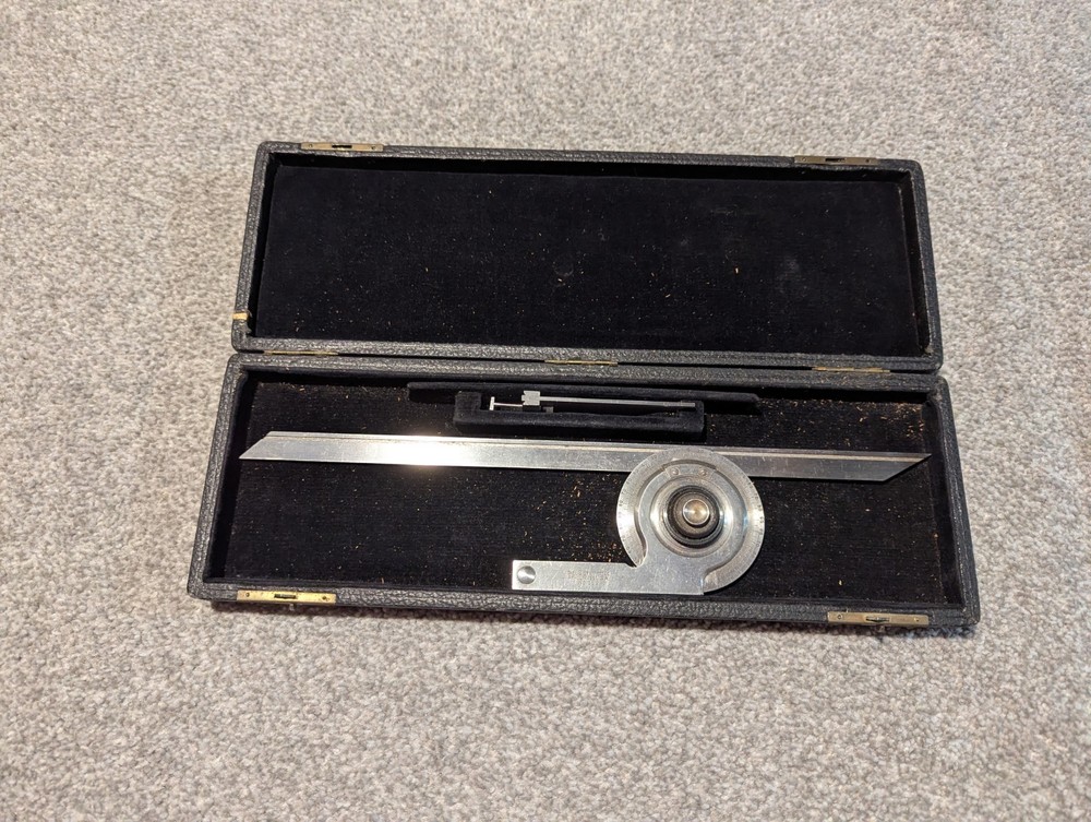 Starrett 359 Precision Universal Bevel Vernier Protractor + Case Machinist Tool