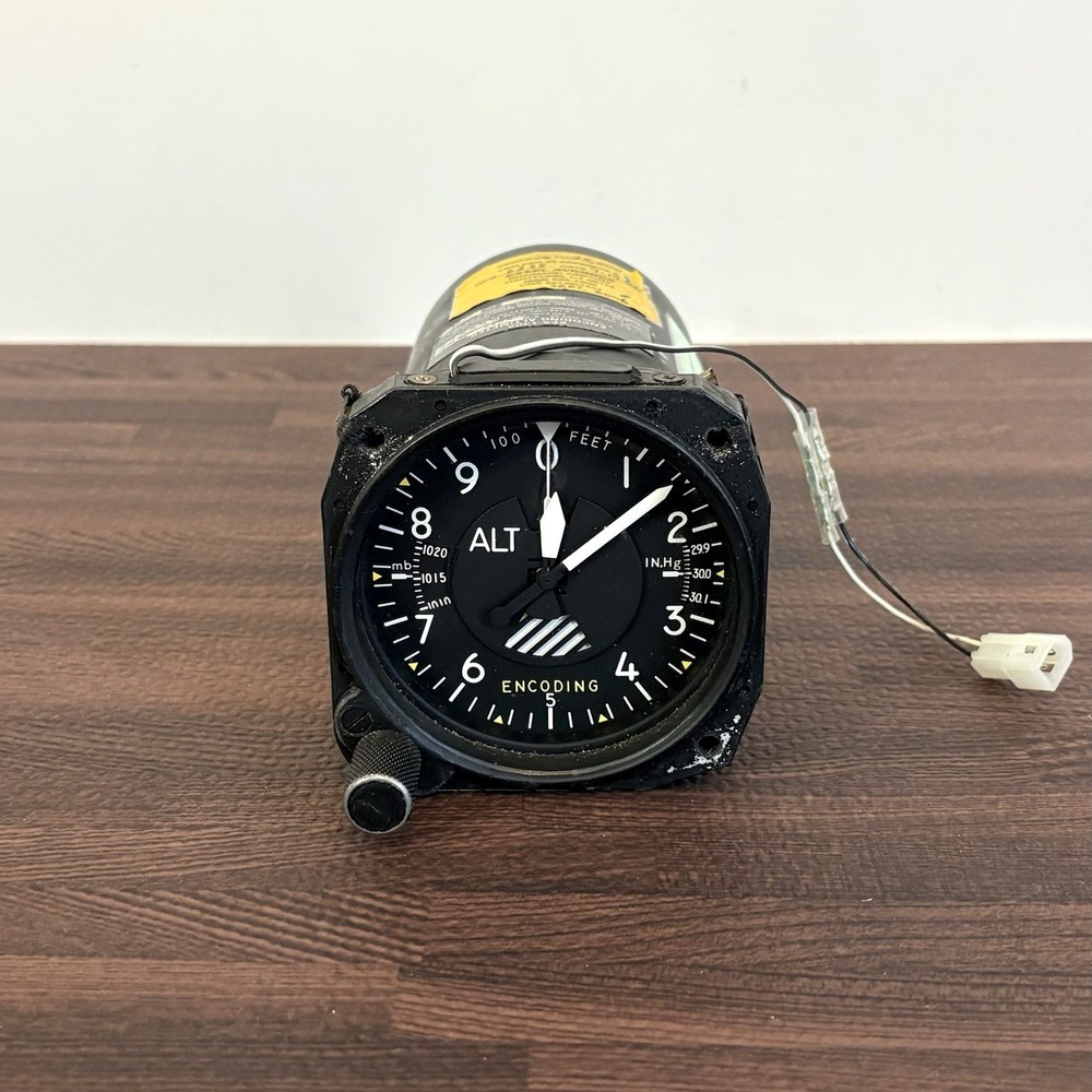 Bendix King KEA 130A Encoding Altimeter PN 066-3064-05
