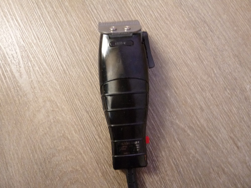 Oster 223-02 Adjustable Dog Grooming Clippers
