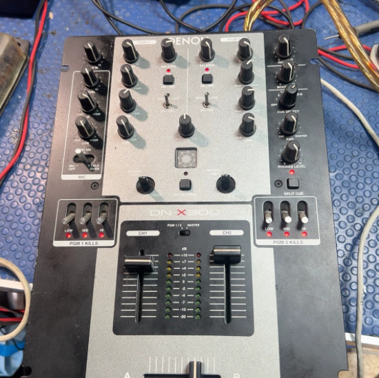 1pcs DENON DN-X300 Mixing Console