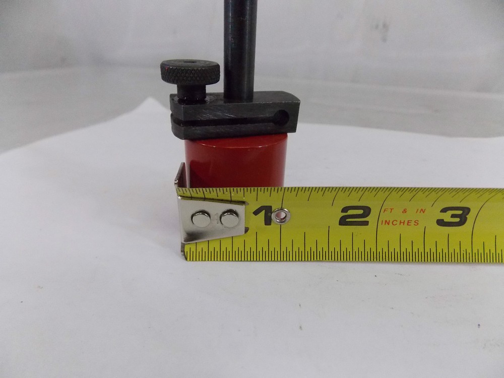 MINI UNIVERSAL MAGNETIC STAND