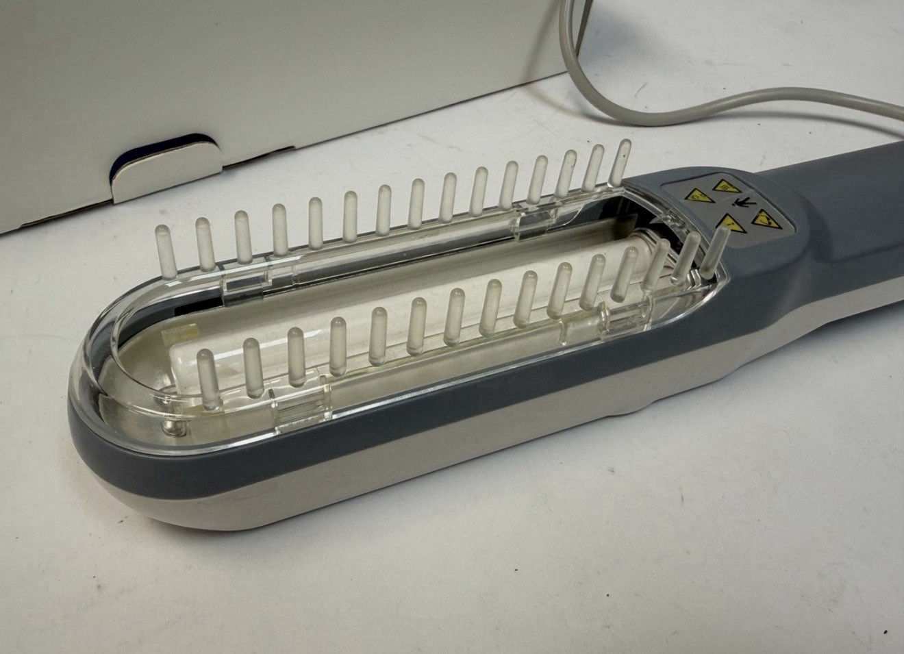 Kernel KN-4003 Narrowband UVB Phototherapy Lamp Dermatology Light w/ Goggles