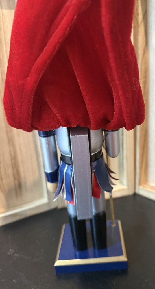 Nutcracker 9.25" Tall A0202