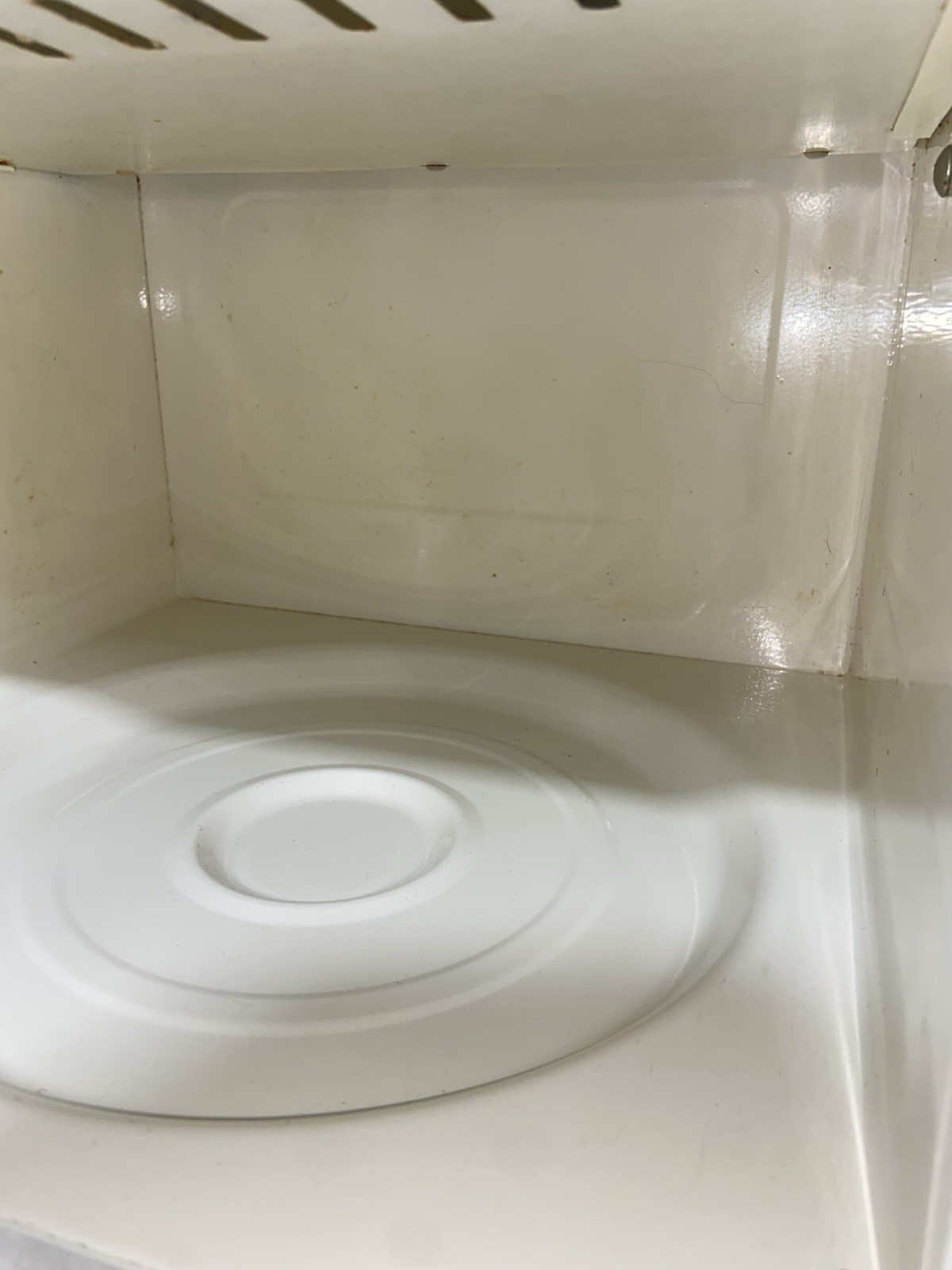 Vintage 80’s Samsung Microwave Oven Model RE-525D Faux Wood Grain Cooking Oven