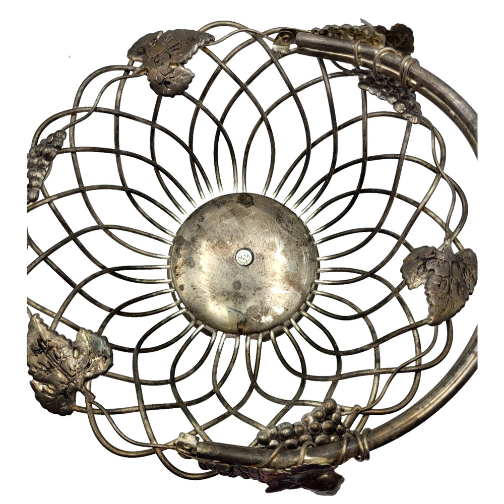 Vintage Godinger Silverplate Fruit Basket Swing Handle Wire Grapes Leaves 12"