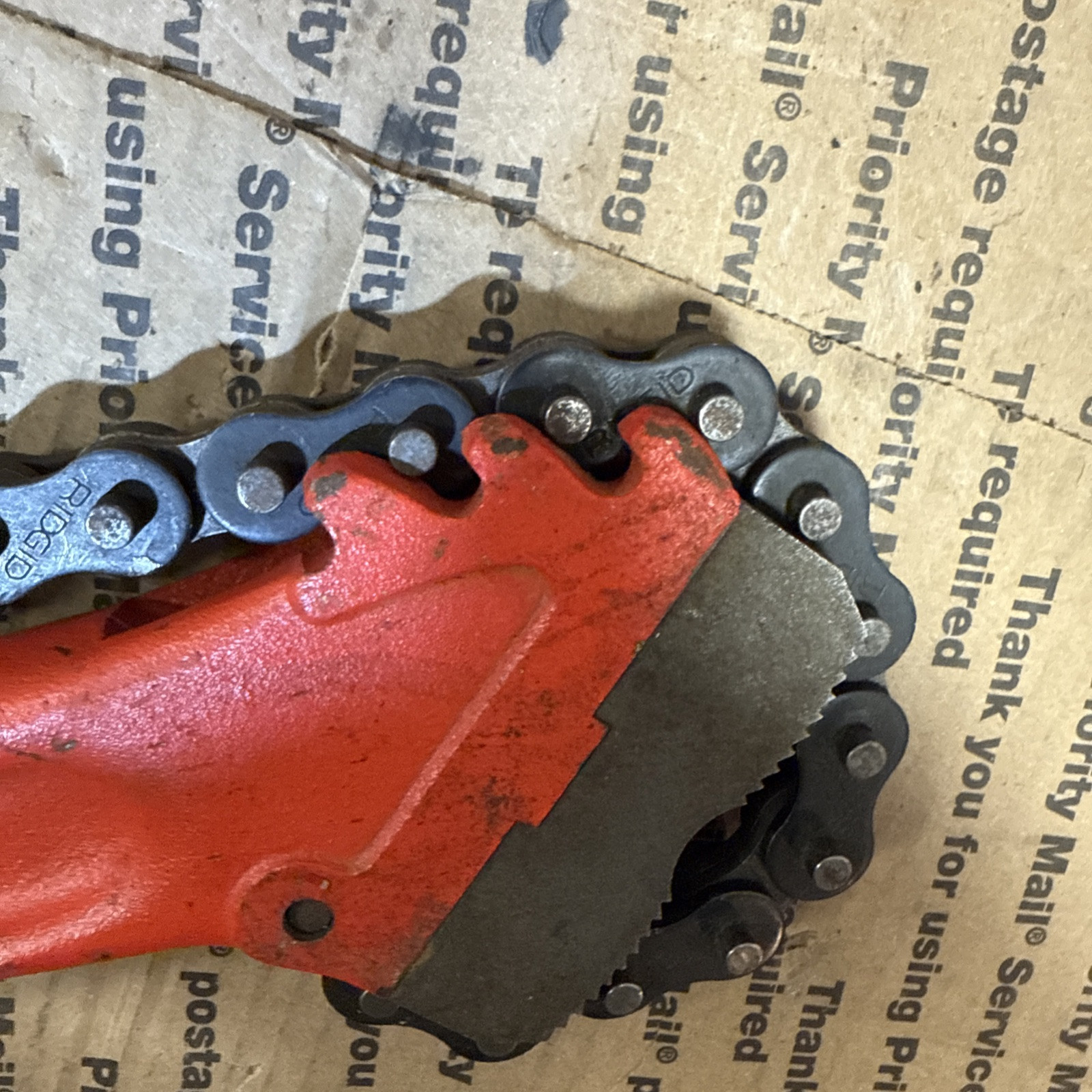 RIDGID Model C-24 Heavy-Duty Chain Wrench 3" New open box Has Paint Scratches