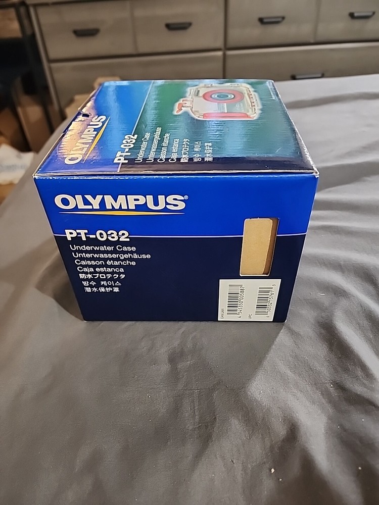 Olympus PT-032 Underwater Housing For Stylus 710 700 Camera