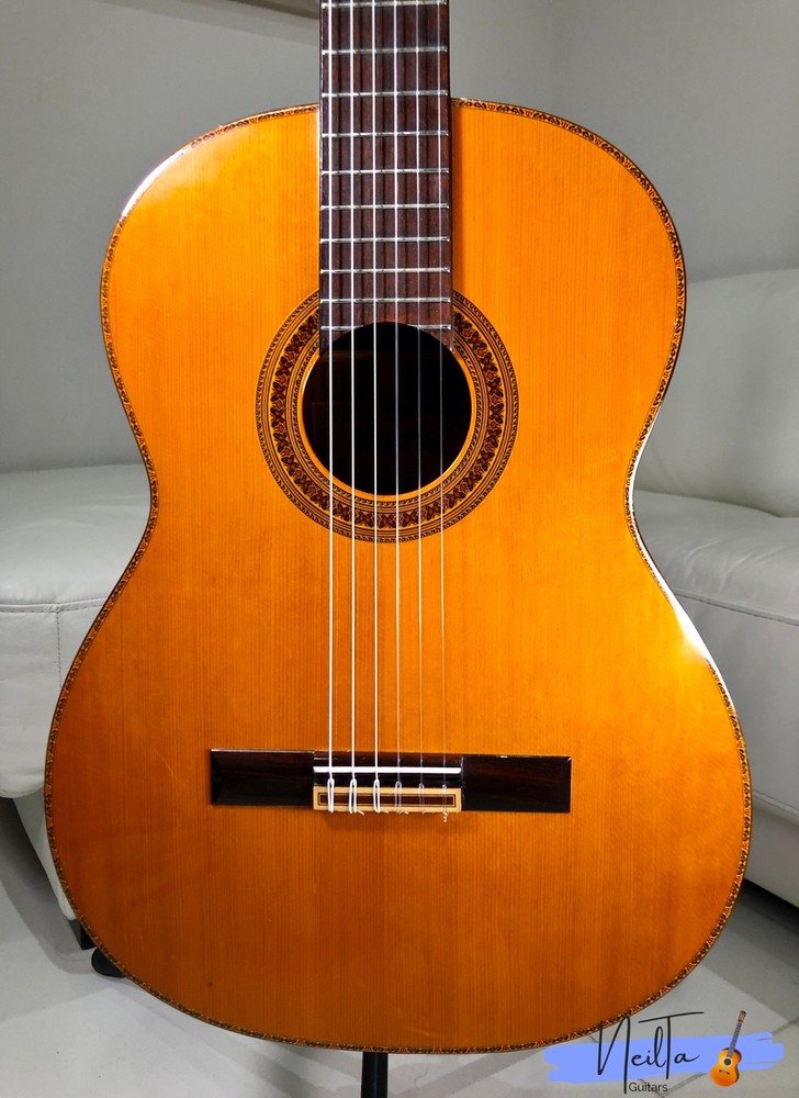 Morris M-25 Classsical Guitar 1978