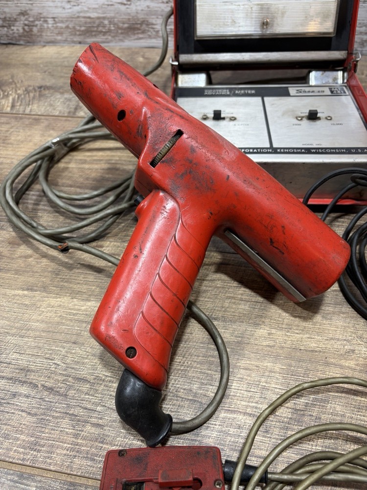SNAP-ON MT-441 Ignition Advance Meter And Timing Light Kit UNTESTED.